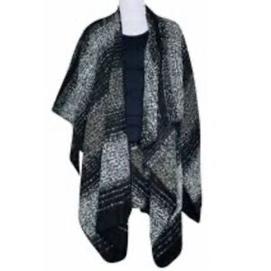 WOOLRICH Super Soft Grey/ Black/ White Gradient Serape Wrap Cape Poncho Pashmina